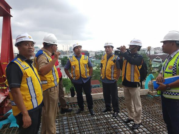 DPRD Riau Ragukan Fly Over Pasar Pagi Arengka Selesai Akhir Tahun Ini